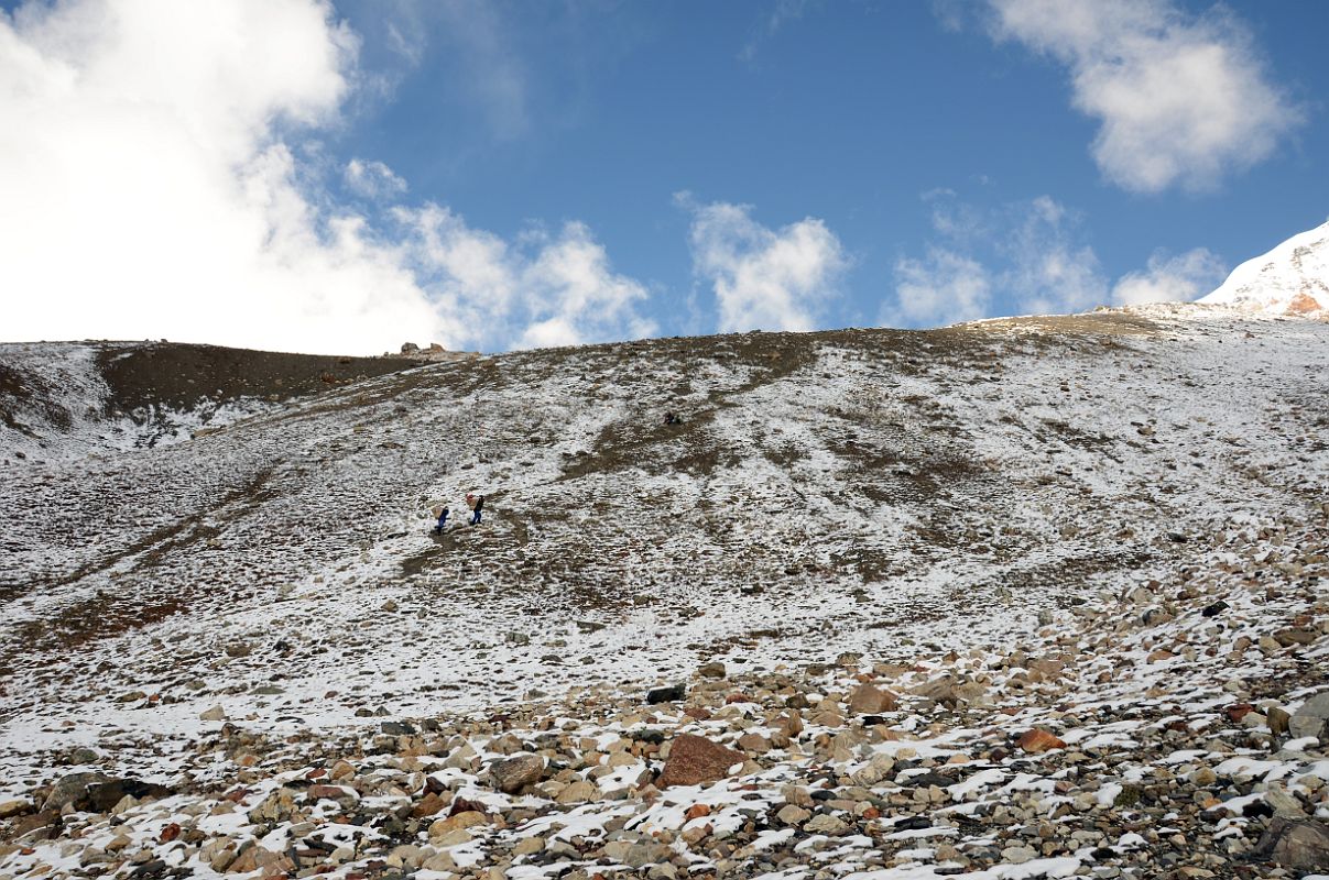 05 Climbing The Ridge Above Chulu Far East Base Camp At 4900m On The Way To Col Camp 